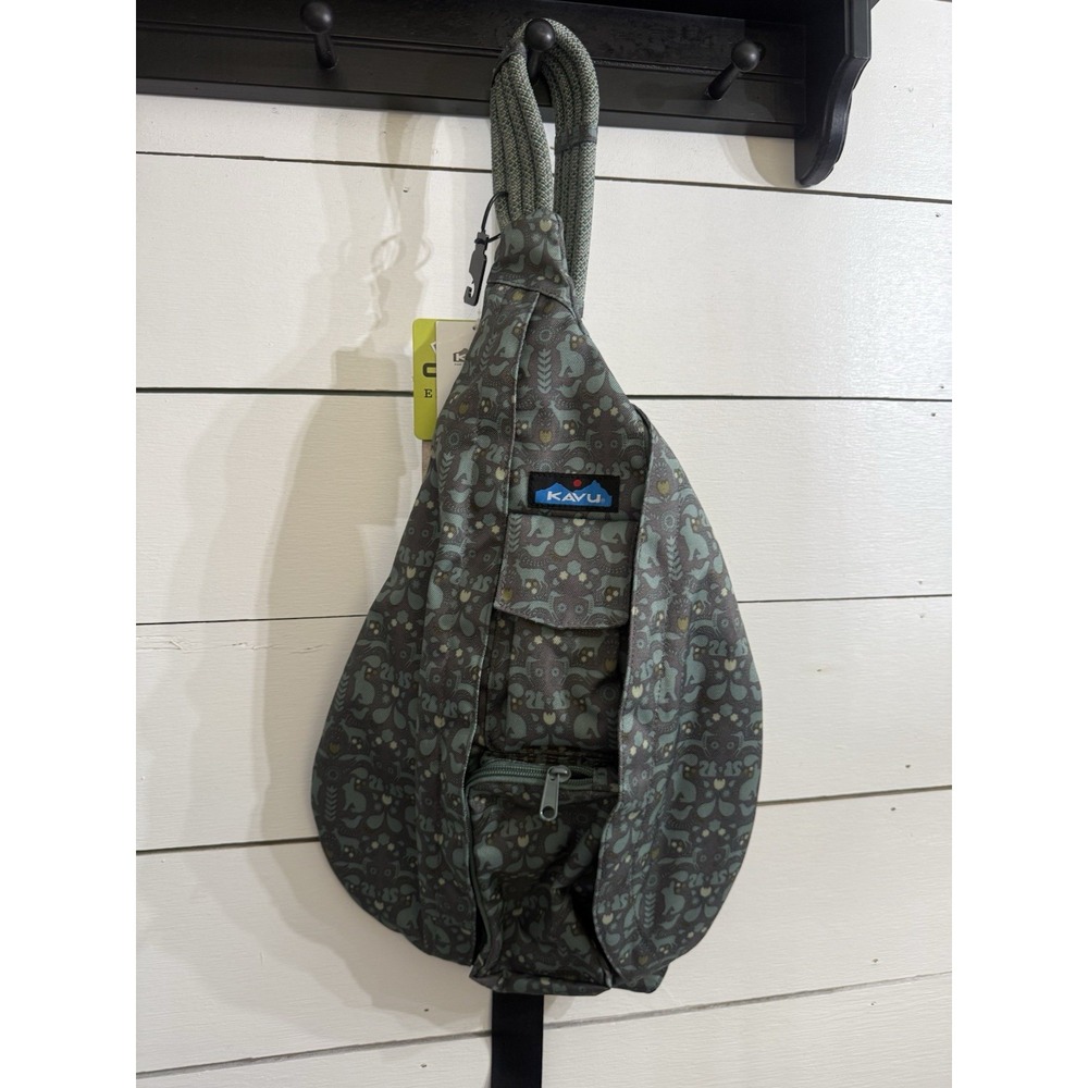 Kavu Rope Sling Crossbody Bag Special Edition Forest‎ Folklore Green Animals NWT